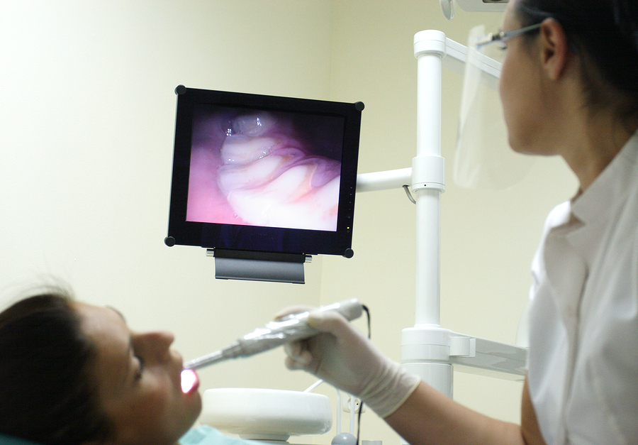 intraoral-camera-dental-practice-management.jpg